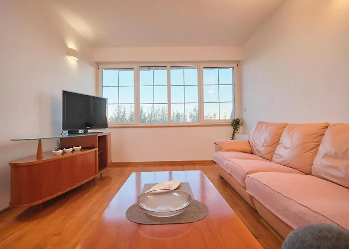 Holiday Seaview Apartment By Litto