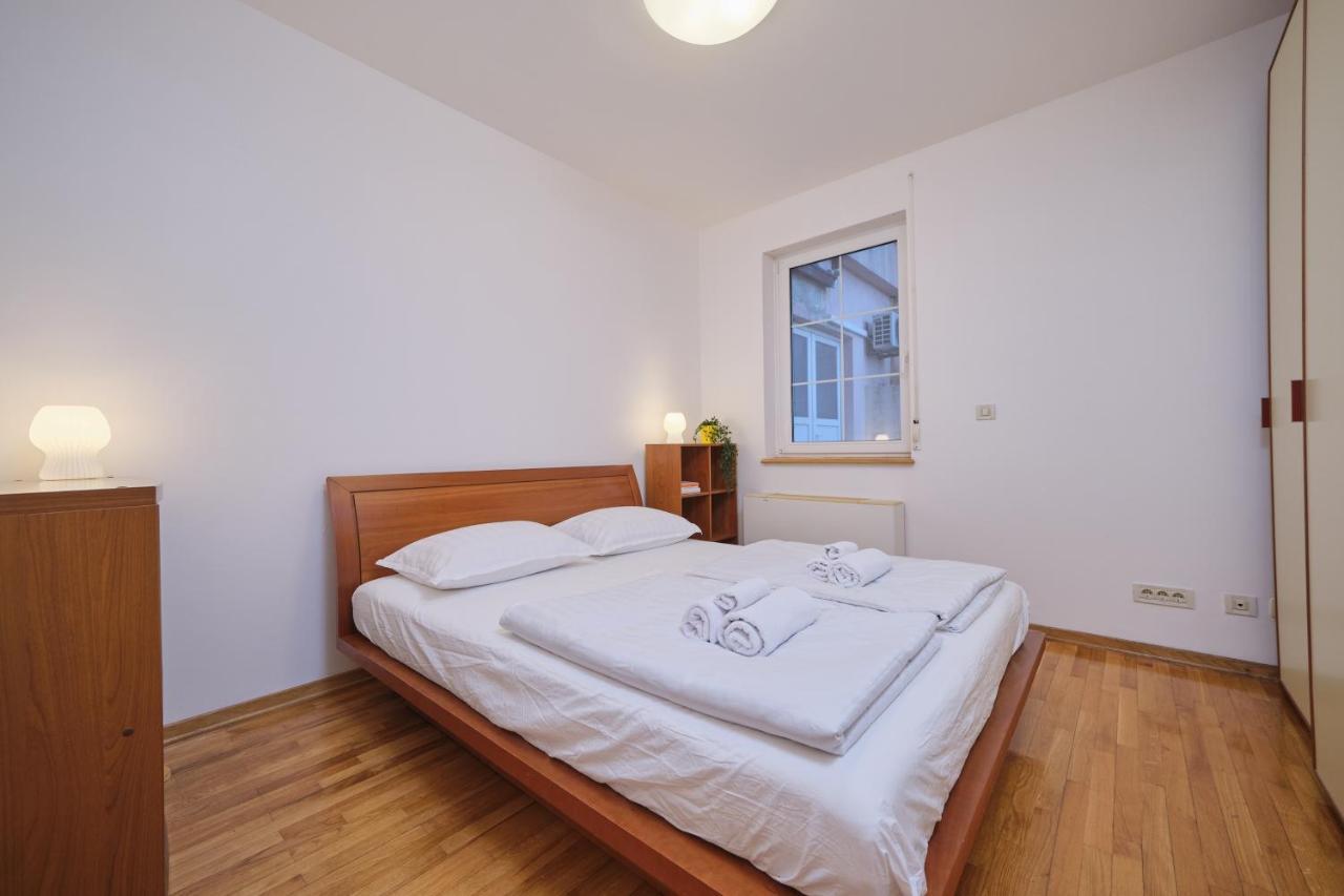 Seaview By Litto Apartma *